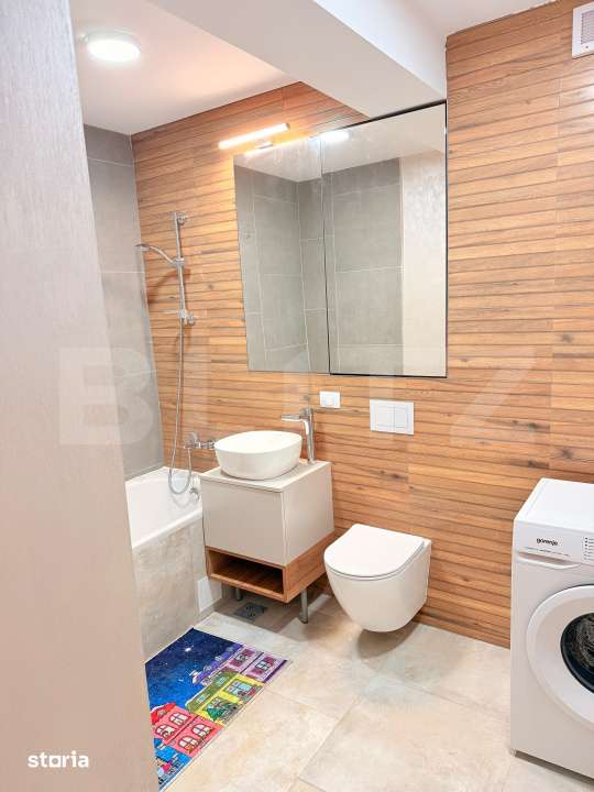 Apartament 3 camere, 75 mp, zona Tractoru — fotografia 3