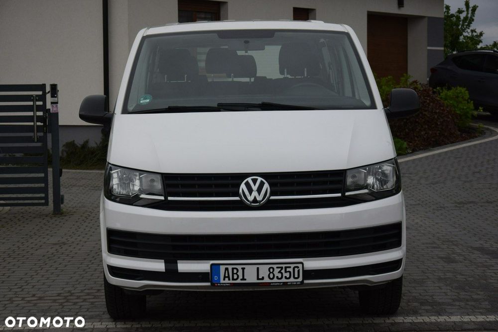 Volkswagen Transporter Caravelle DSG Kurz Highline - 2