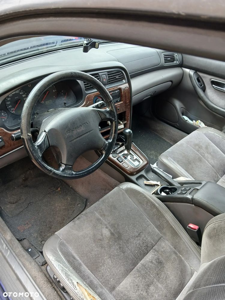 Subaru Outback - 6