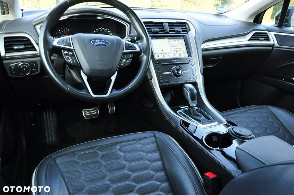 Ford Mondeo - 37