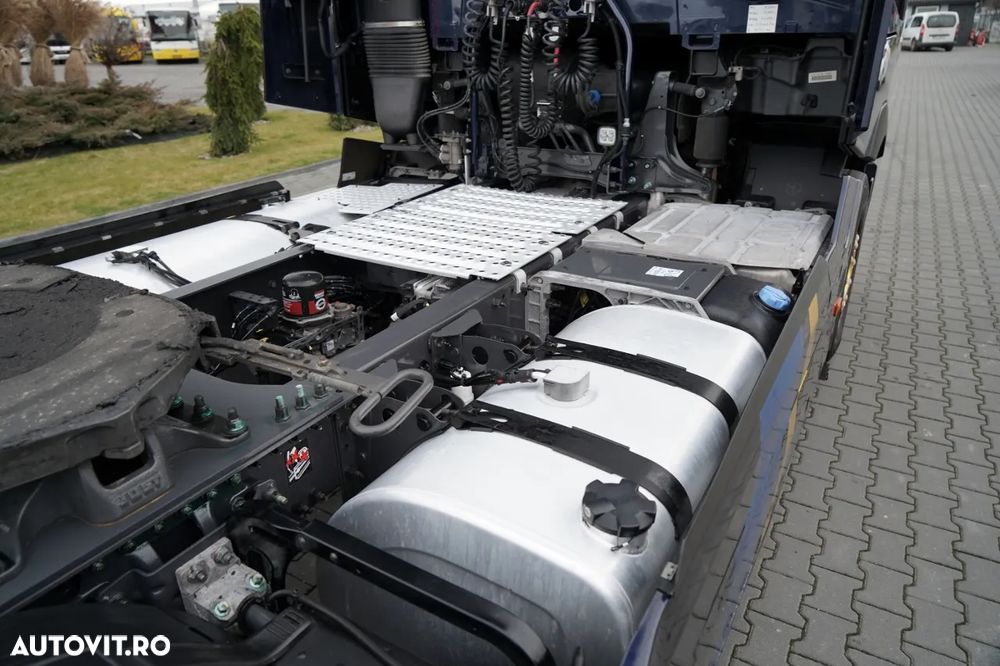 Renault T 520 / EDIȚIE LIMITATĂ - 1894 / AIRBAGURI COMPLETE / RETARDER / CLIMATIZARE PARCARE / PIELE / VERSIUNE FOARTE BOGATĂ - 16