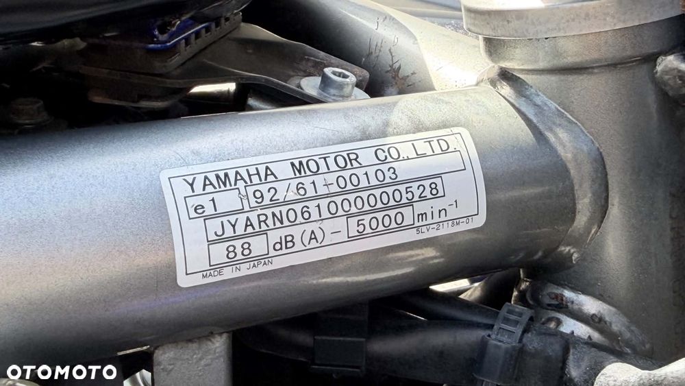 Yamaha FZS - 3