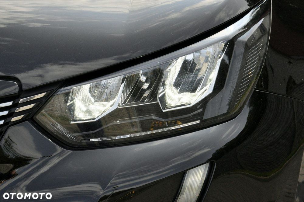 Peugeot 2008 1.5 BlueHDi Active S&S - 38