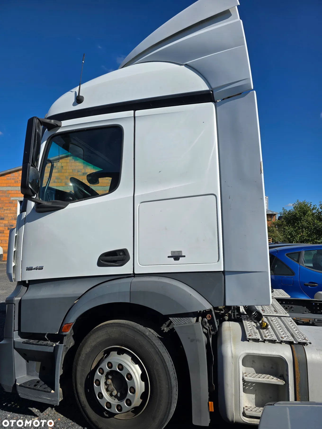 Mercedes-Benz Actros - 7