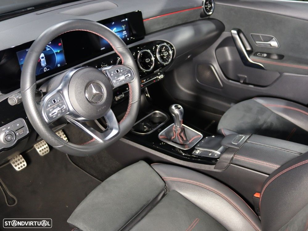Mercedes-Benz A 180 d AMG Line - 10