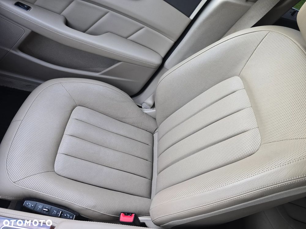 Mercedes-Benz CLS 350 CDI 4Matic 7G-TRONIC Edition 1 - 34