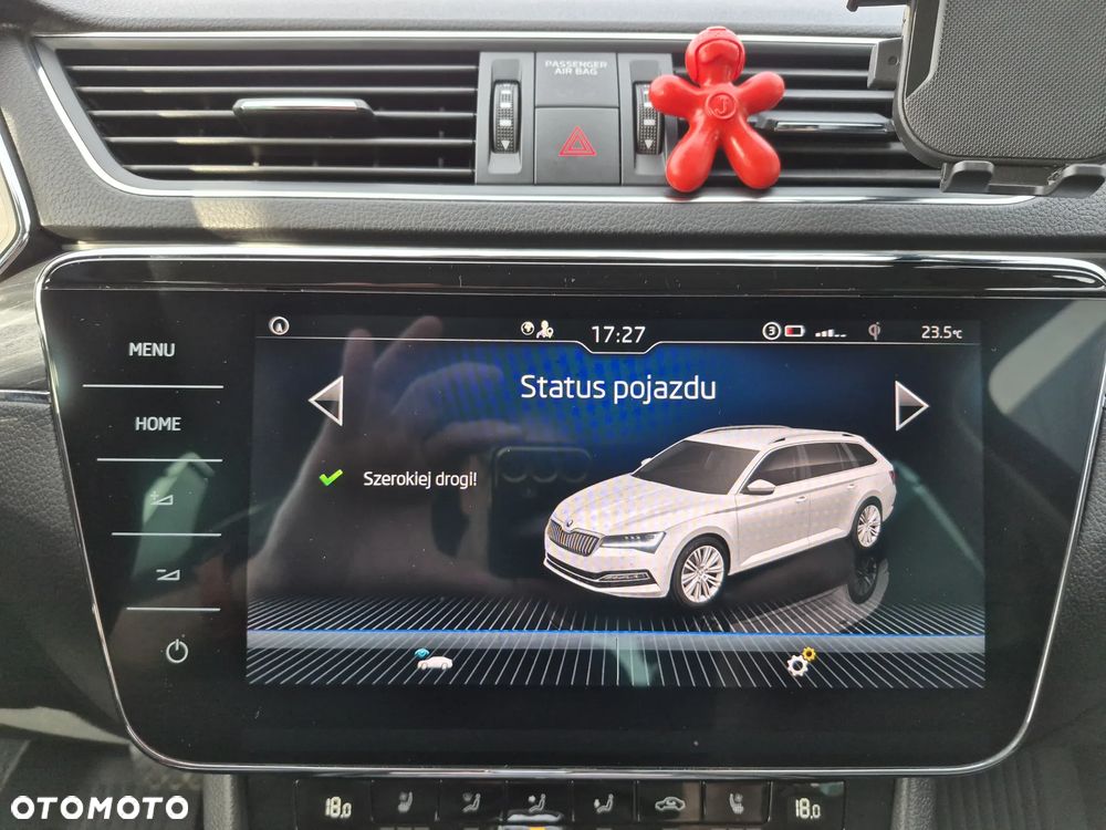 Skoda Superb 2.0 TDI SCR Style DSG - 34