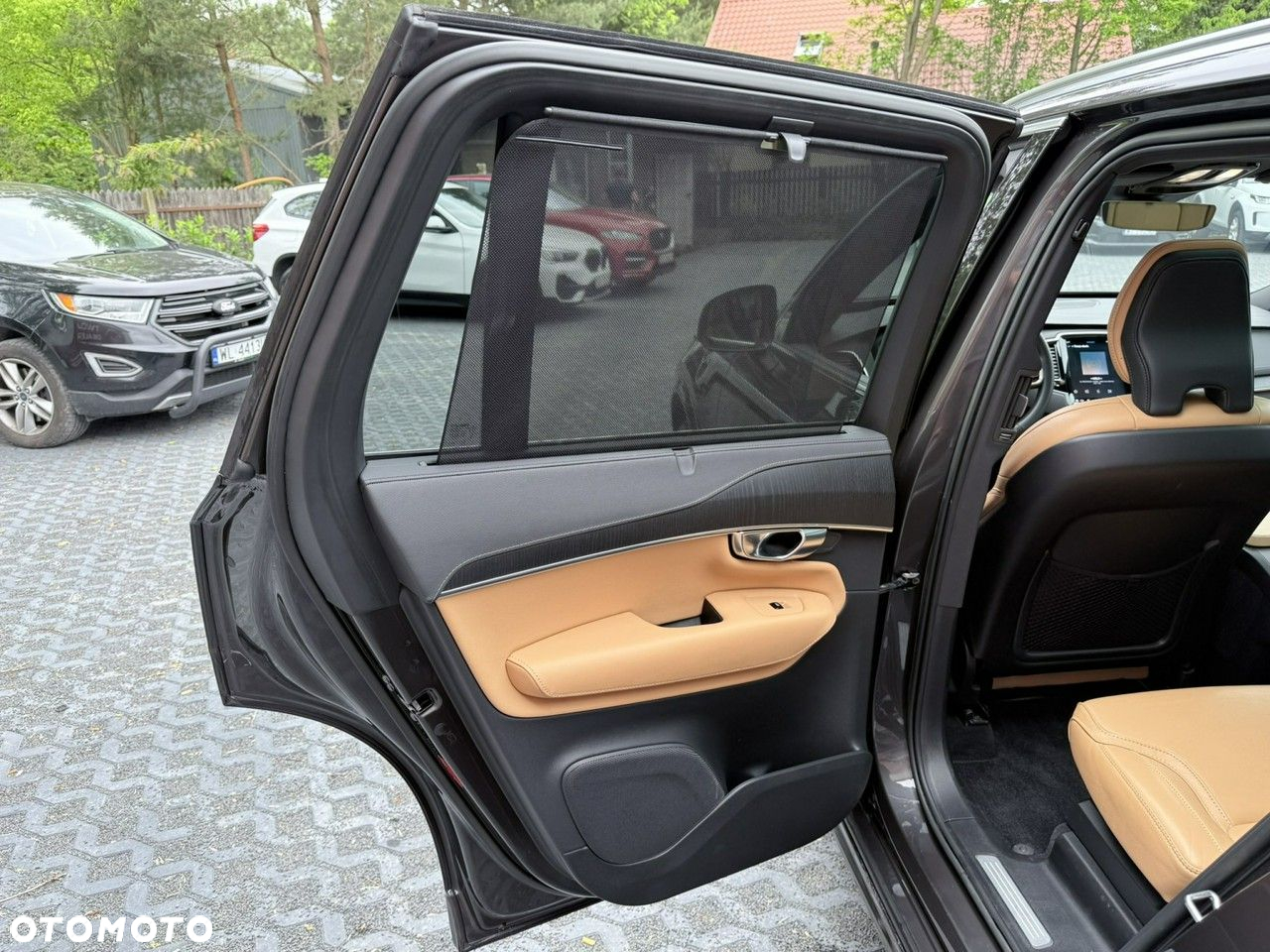 Volvo XC 90 - 21