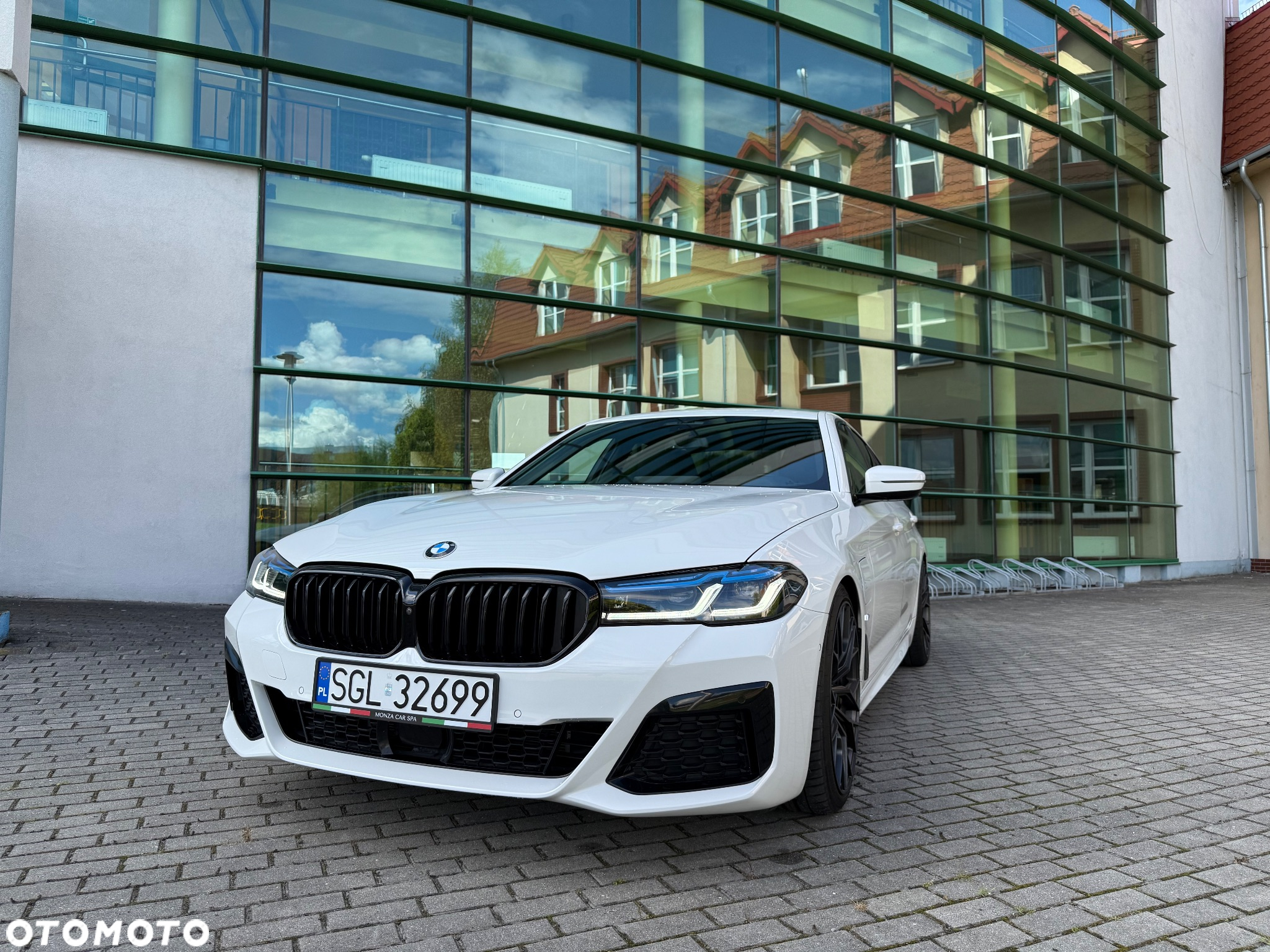 BMW Seria 5 545e xDrive M Sport sport - 2