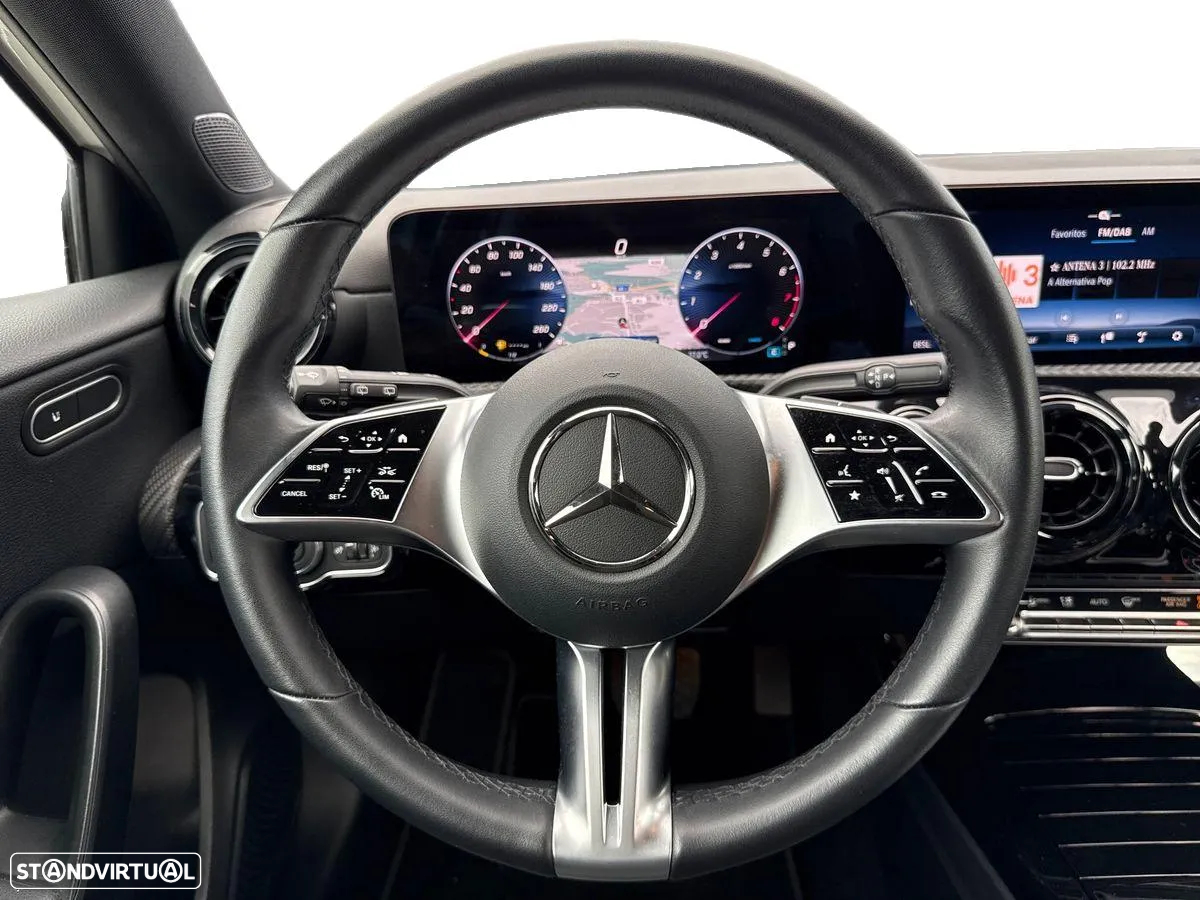 Mercedes-Benz A 200 Standard - 13