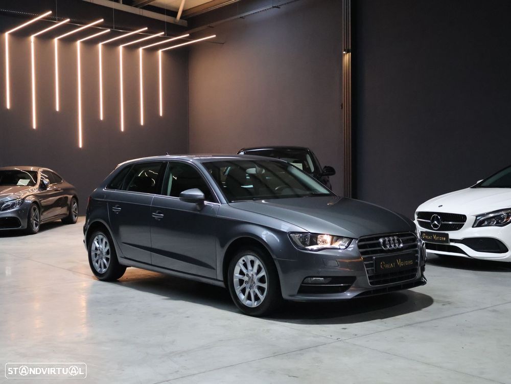 Audi A3 Sportback 1.6 TDI Sport S-Tronic - 2