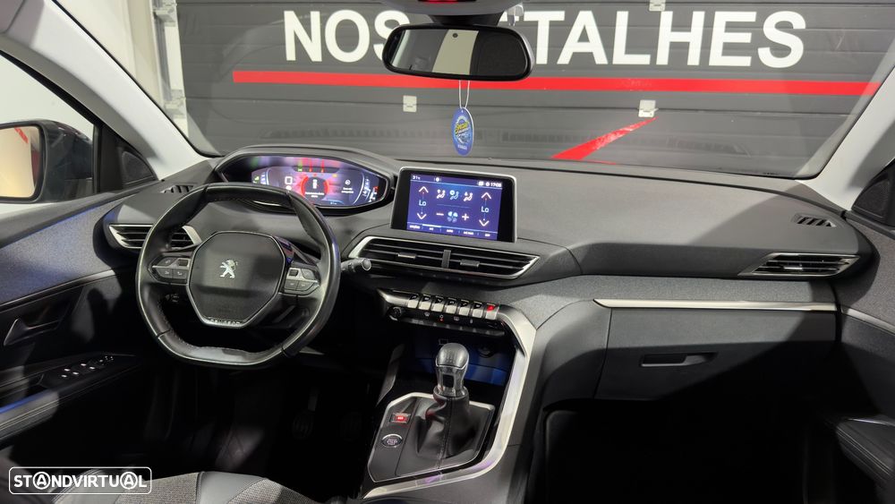 Peugeot 3008 1.2 PureTech Allure J18 - 16