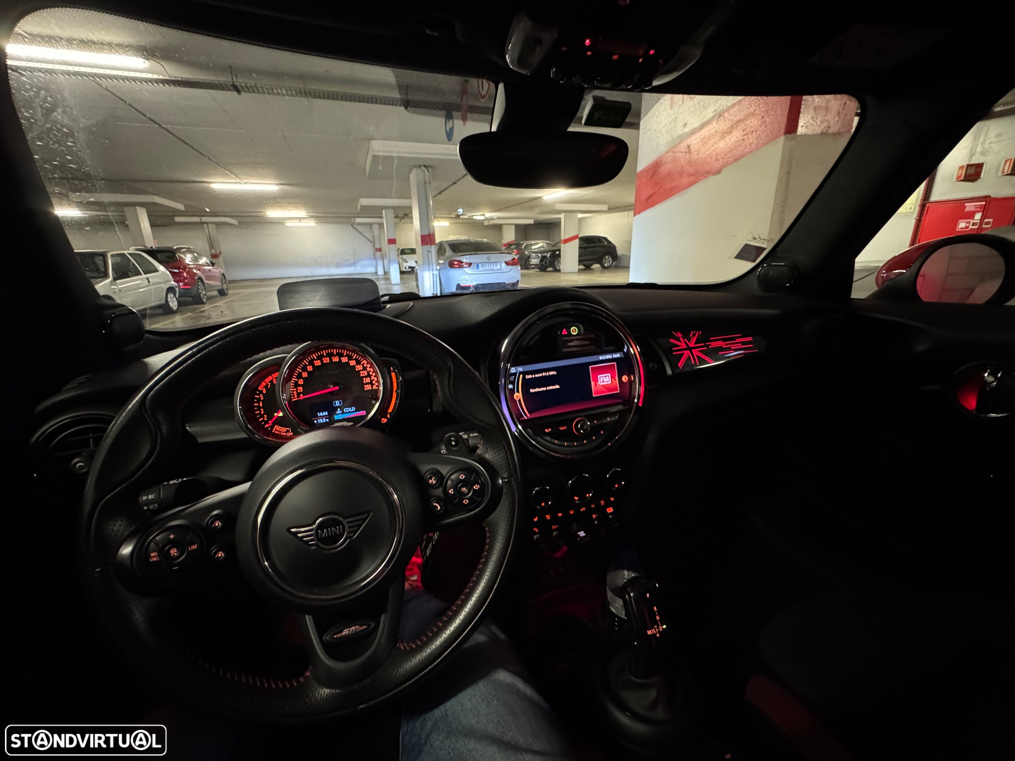 MINI 3 Portas John Cooper Works Auto Desportiva - 12