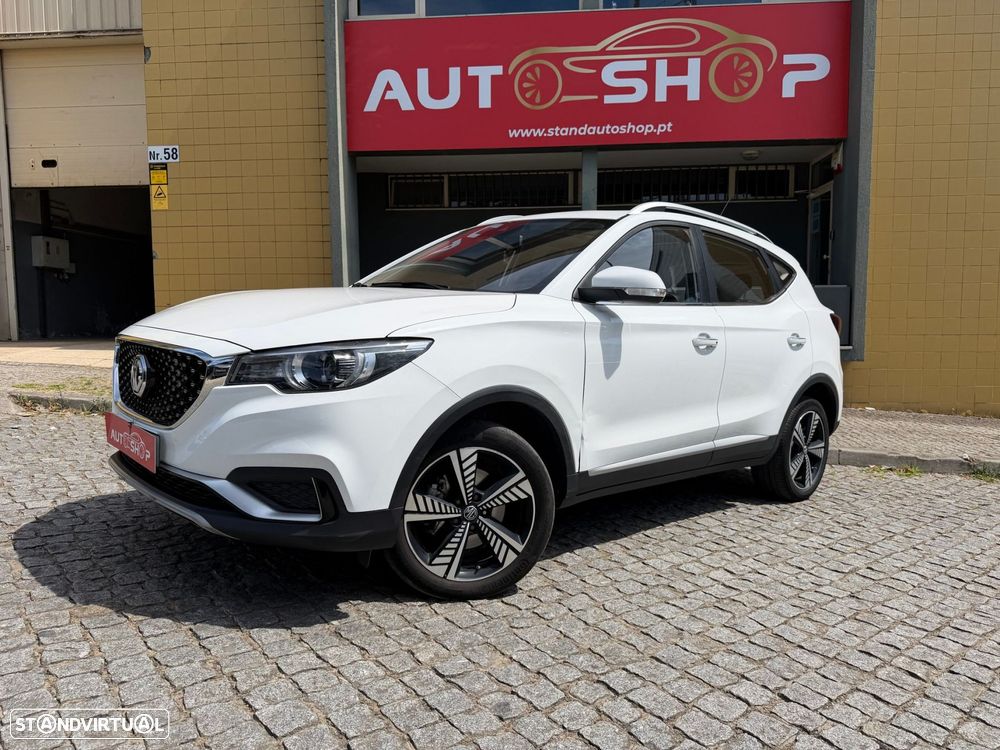 MG ZS - 6