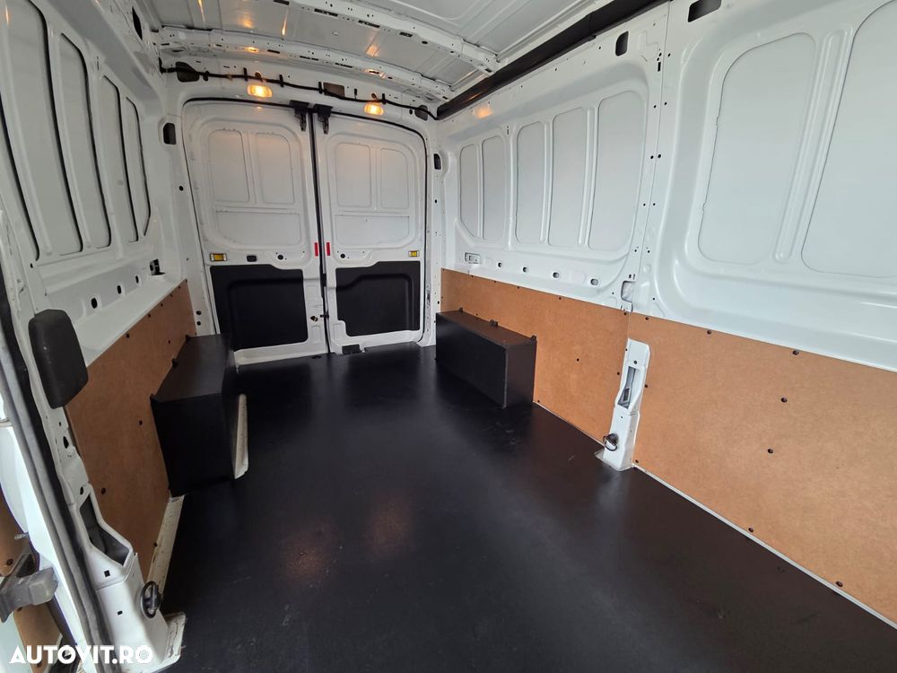 Ford New Transit L3H2 - 16