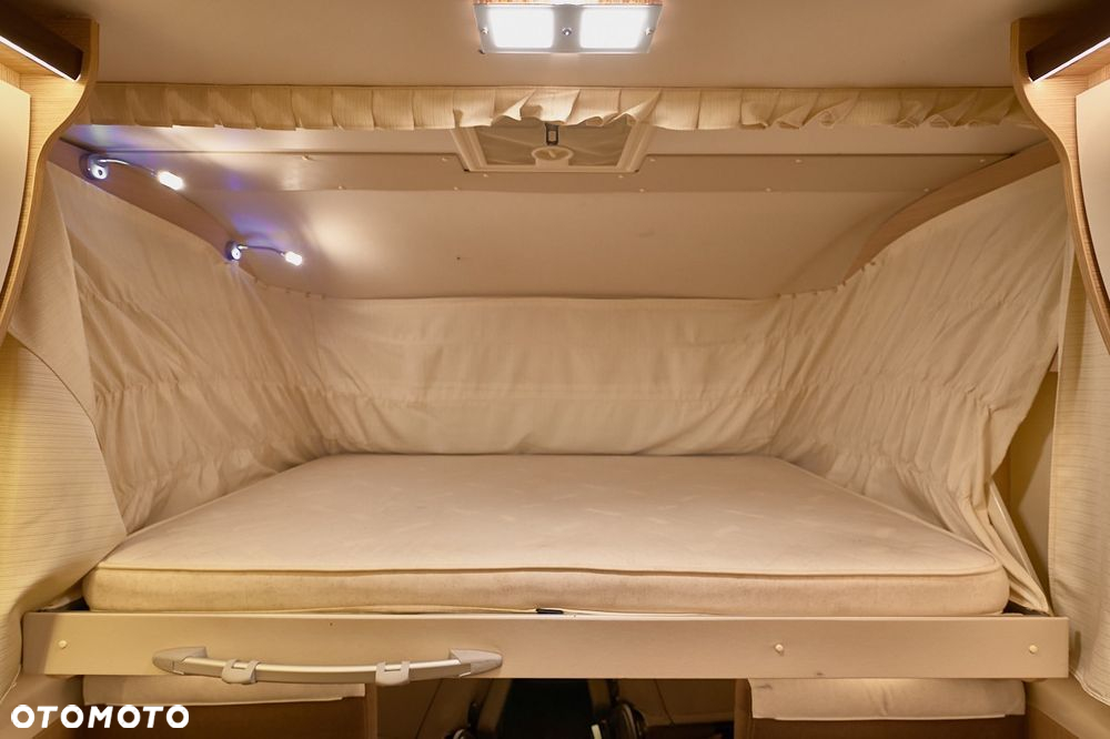 Fiat McLouis  NEVIS 22 GOLD INTEGRA KAMPER 6-OSÓB - 36