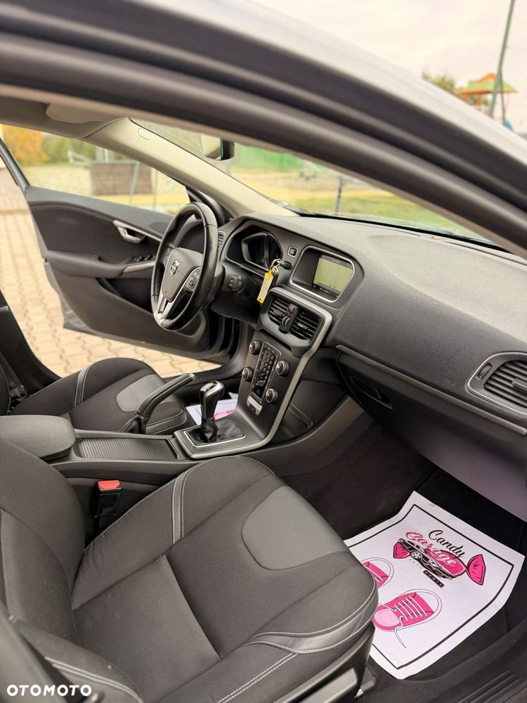 Volvo V40 - 19