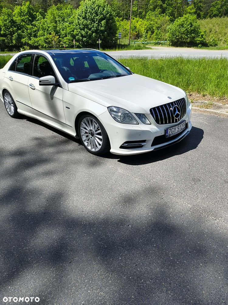 Mercedes-Benz Klasa E 350 CDI BlueEff Avantgarde - 3