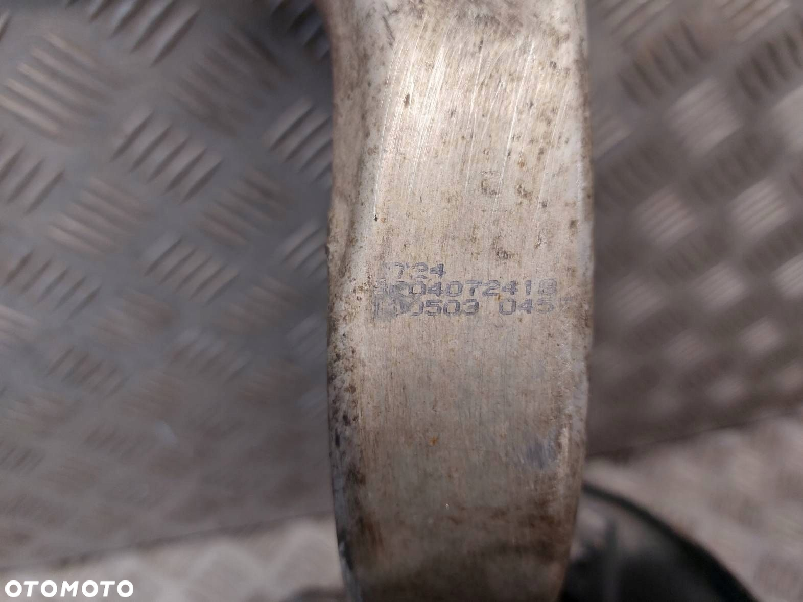 PIASTA ZWROTNICA LEWY PRZÓD AUDI A4 B6 1.8 T 8E0407241B - 3