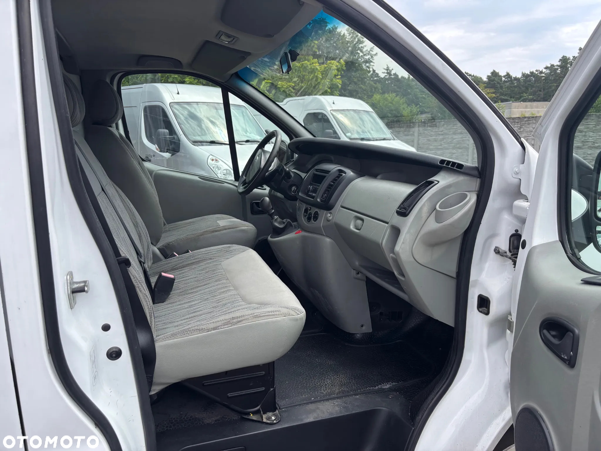 Nissan PRIMASTAR - 17