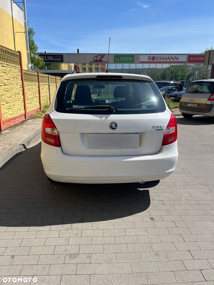 Skoda Fabia 1.6 TDI DPF Ambition - 5