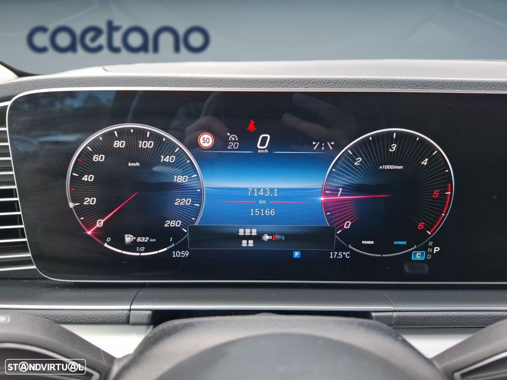Mercedes-Benz GLE 300 d 4Matic — fotografia 17