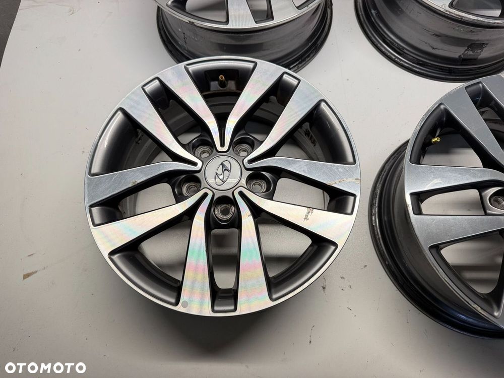 FELGI ALUMINIOWE 16 CALI HYUNDAI I30 III 6,5JX16 ET50  52910-G4200 - 2