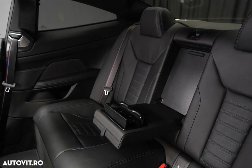 BMW M4 M440i xDrive AT MHEV - 29