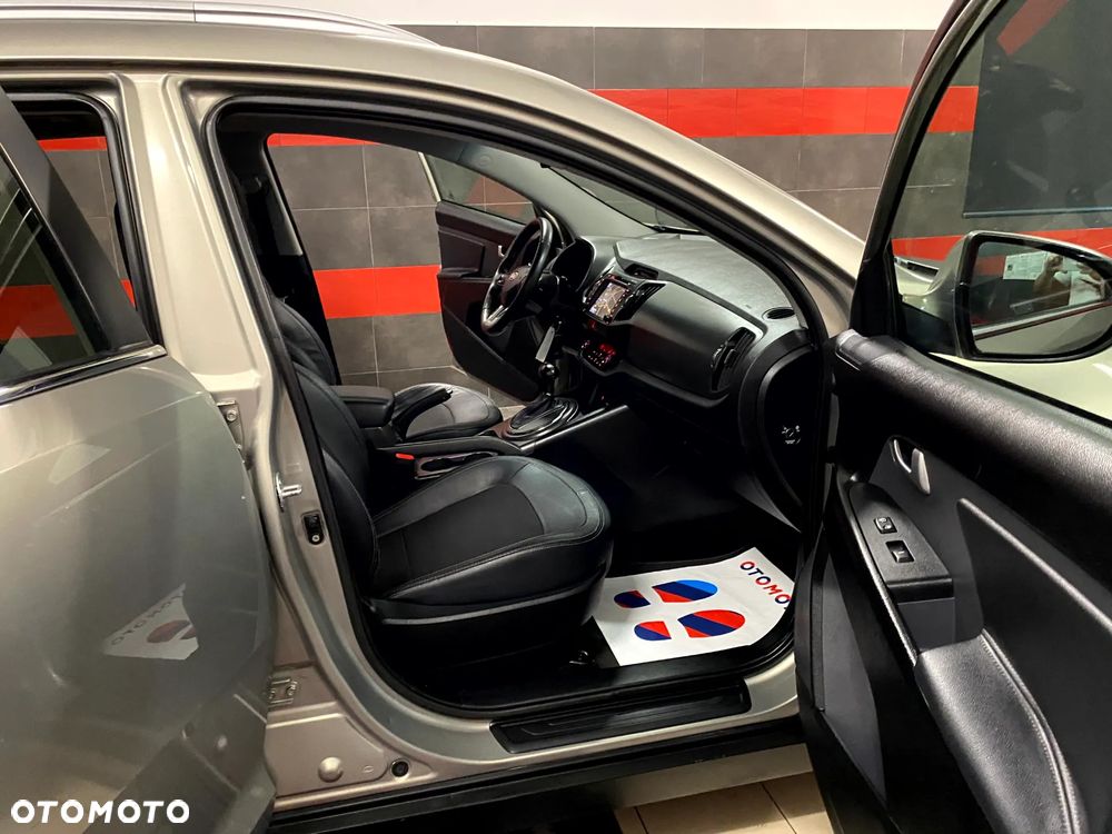 Kia Sportage 2.0 M - 24