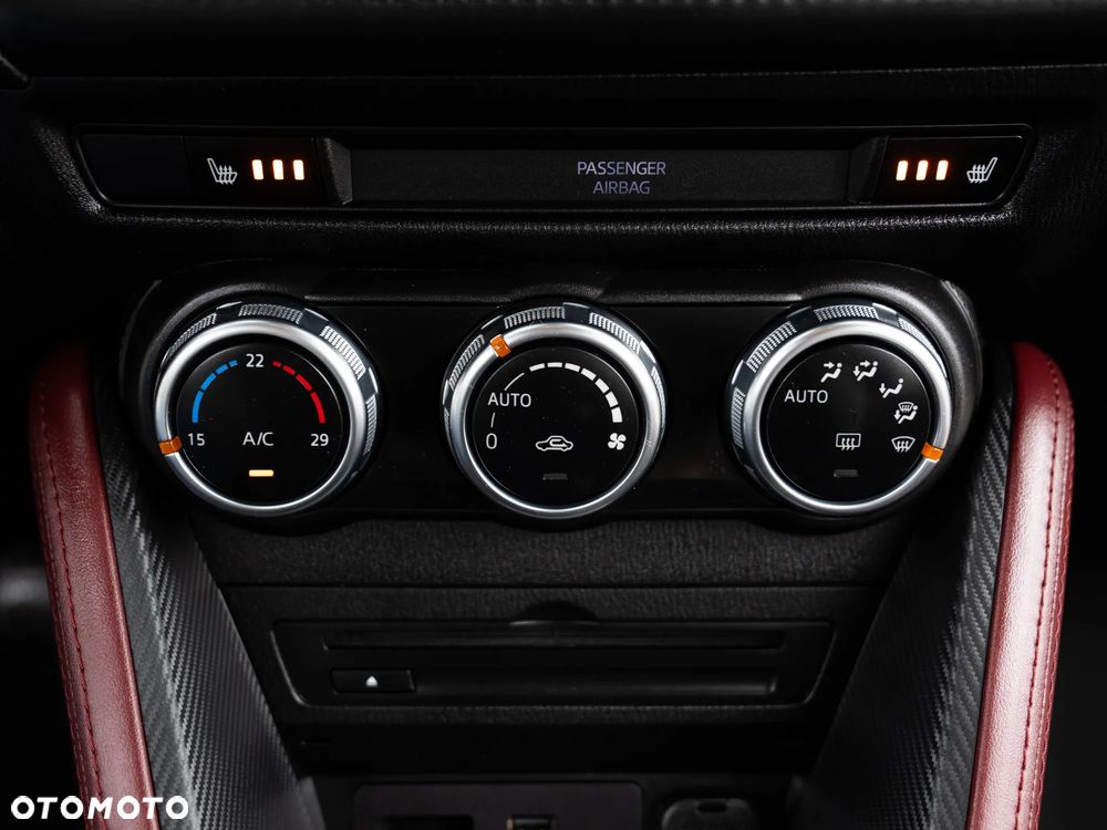 Mazda CX-3 SKYACTIV-G 120 FWD Kizoku Intense - 39