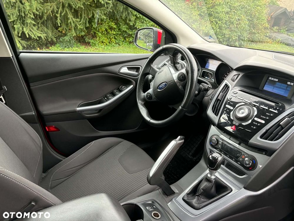 Ford Focus - 14