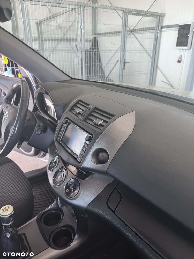 Toyota RAV4 2.2 D-4D Sol Platinium NAVI - 23