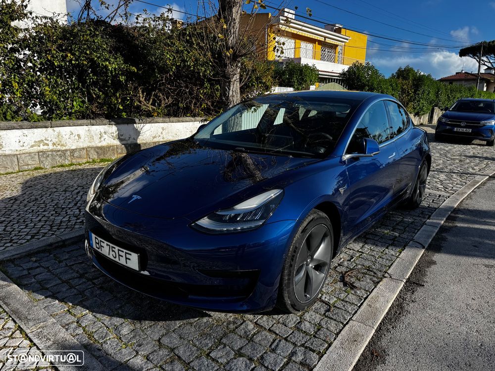 Tesla Model 3 Standard Range Plus RWD - 2