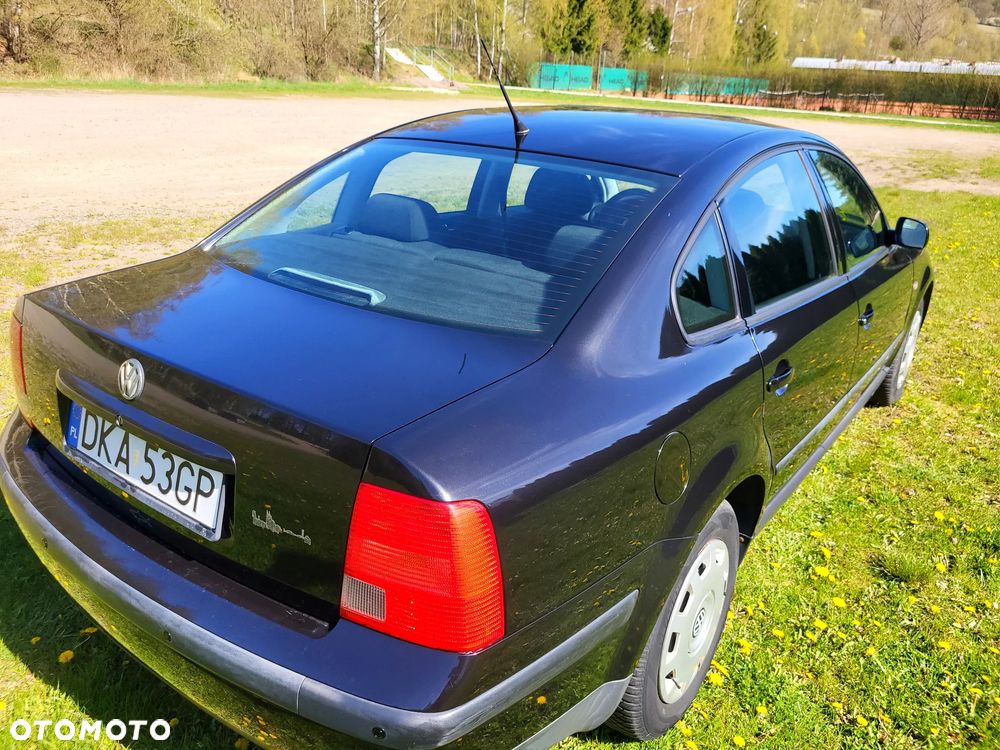 Volkswagen Passat - 26