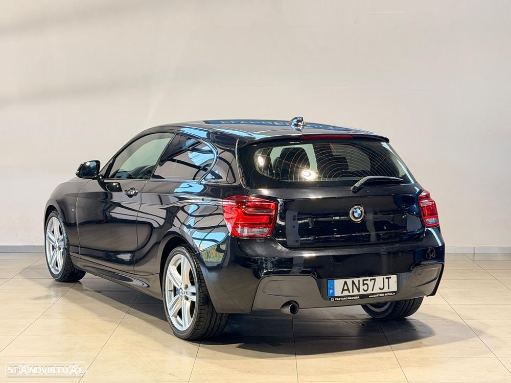 BMW 118 d Pack M - 4