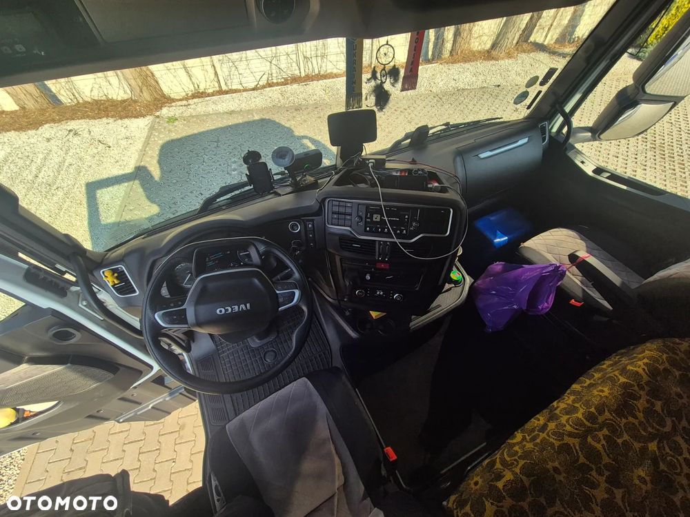 Iveco S-WAY 490 low deck MEGA / pierwszy właściciel / bezwypadkowy - 15