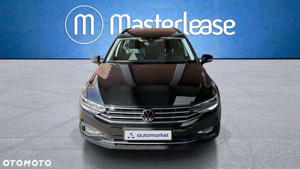 Volkswagen Passat - 3
