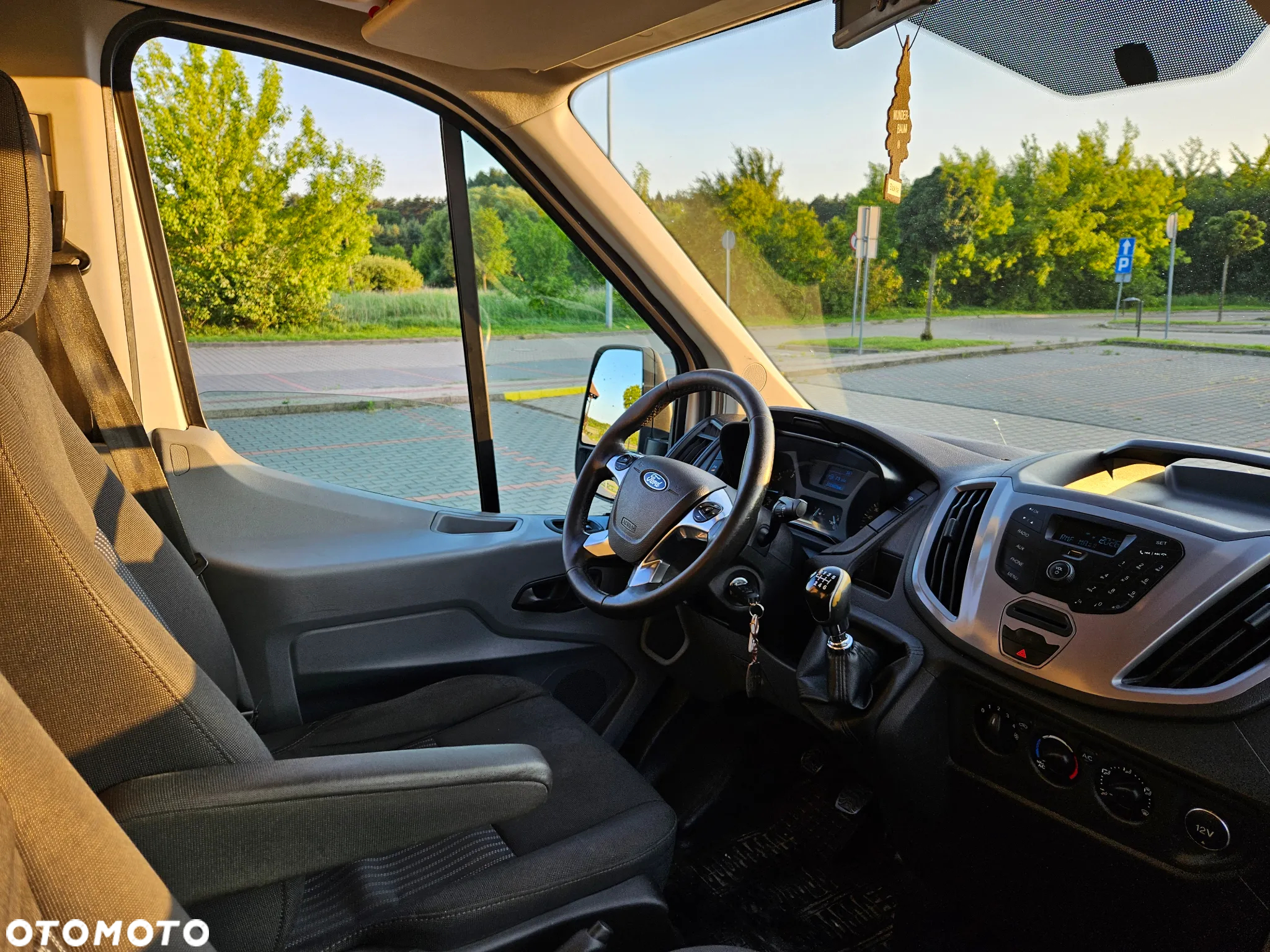 Ford Transit - 13