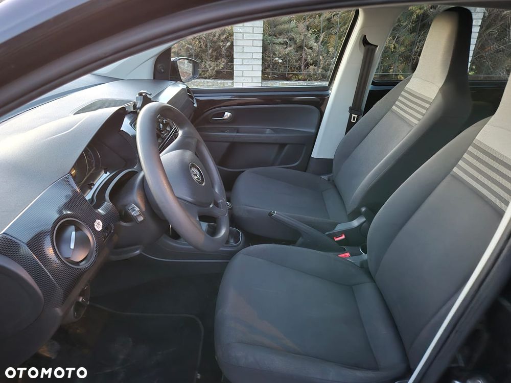 Volkswagen up! black - 7