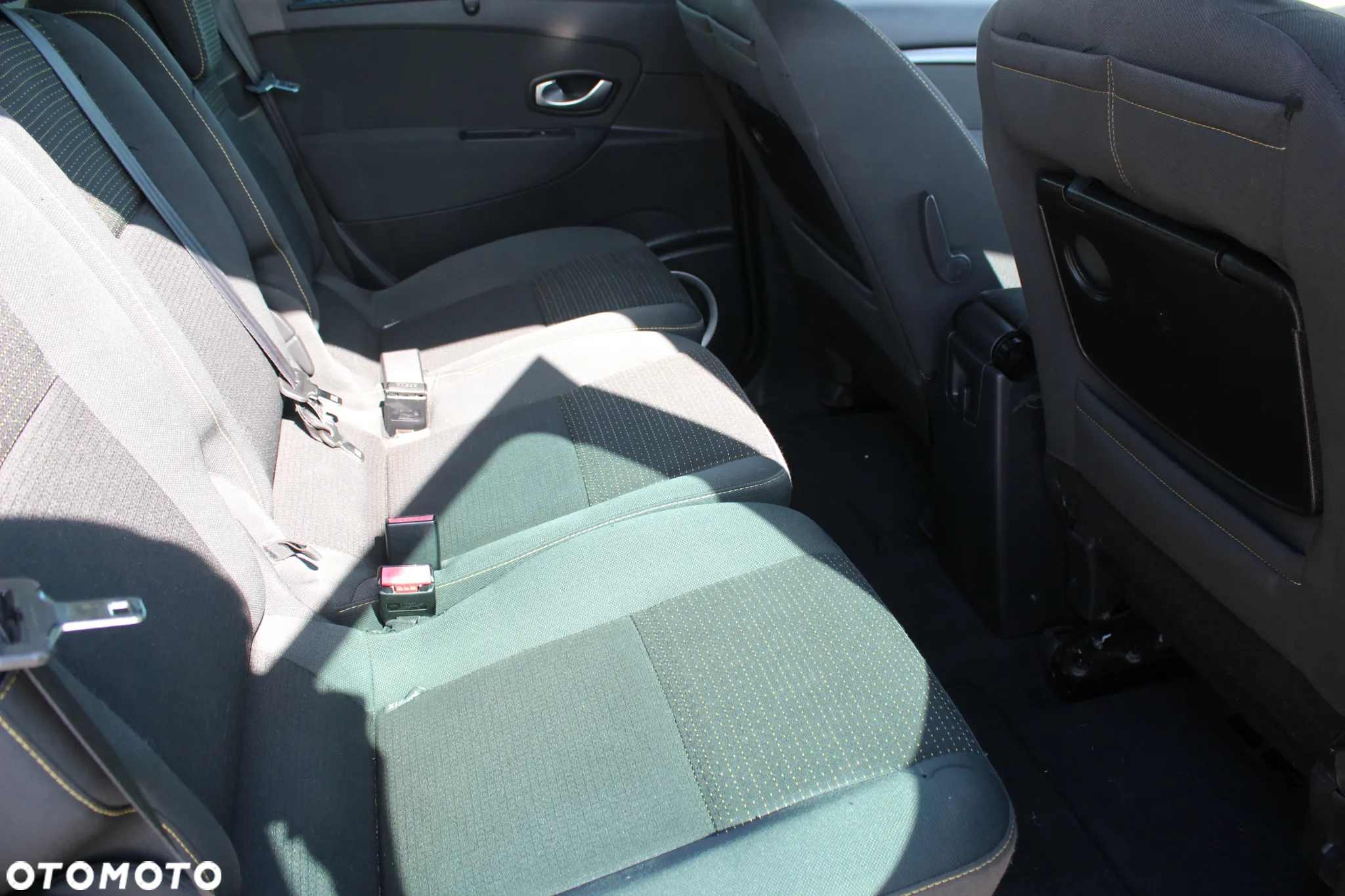 Renault Scenic 1.6 16V Limited - 10