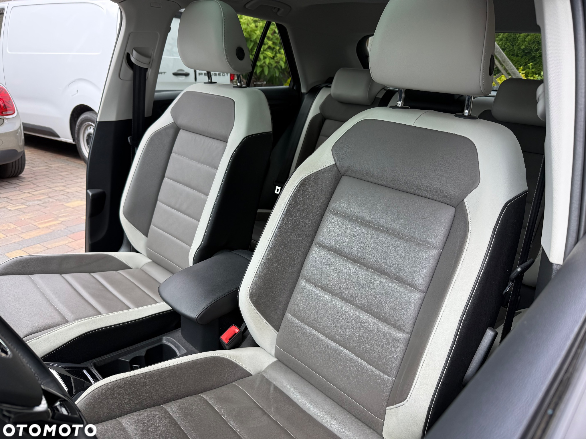 Volkswagen T-Roc 2.0 TDI SCR DSG ACTIVE - 10