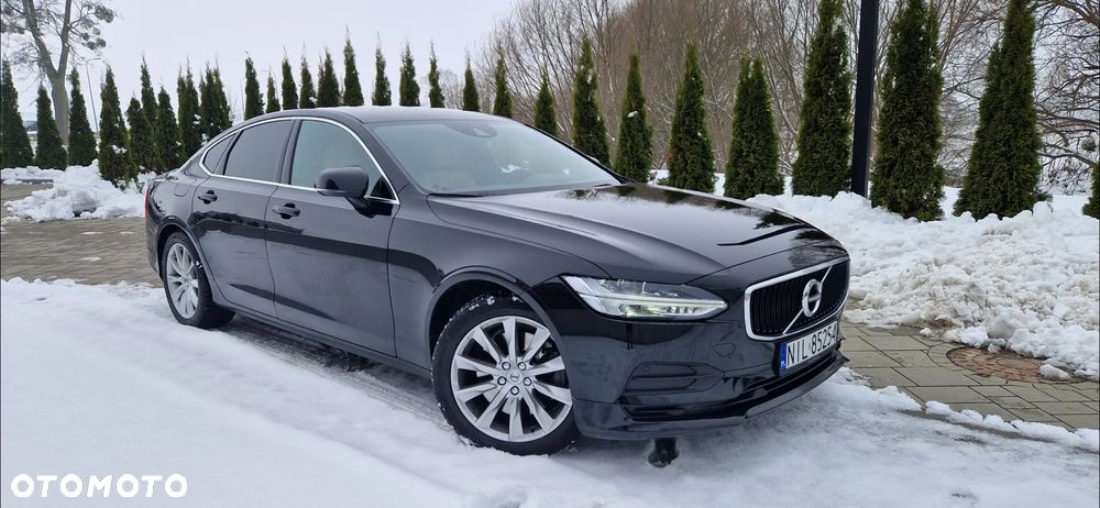 Volvo S90 T4 Geartronic Momentum Pro - 1