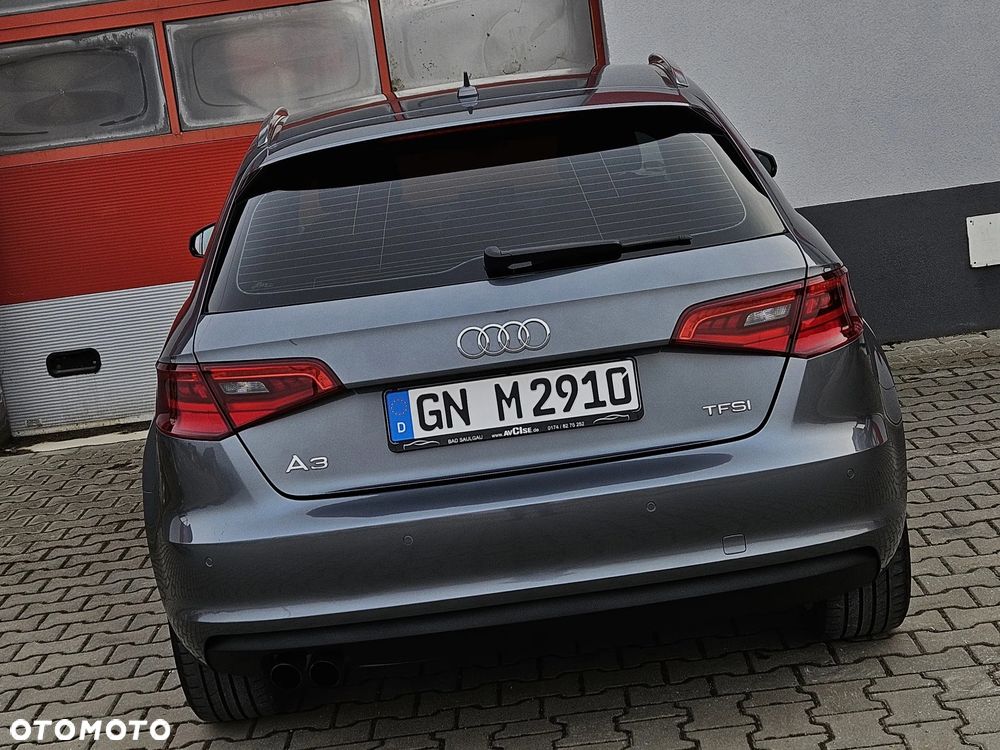 Audi A3 Sportback 1.4 TFSI Attraction - 10