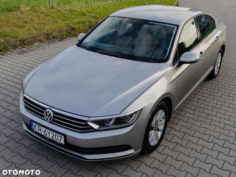 Volkswagen Passat 2.0 TDI SCR Comfortline - 7