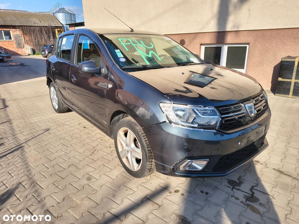 Dacia Sandero - 4