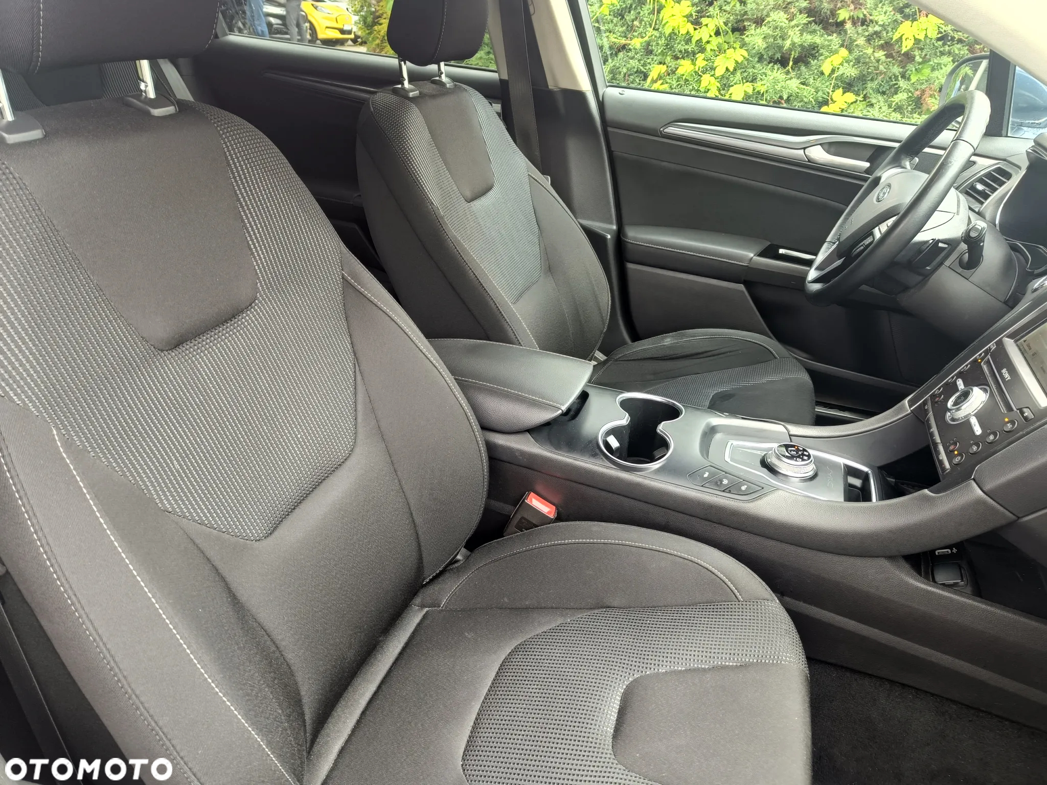 Ford Mondeo 2.0 EcoBlue Titanium - 11
