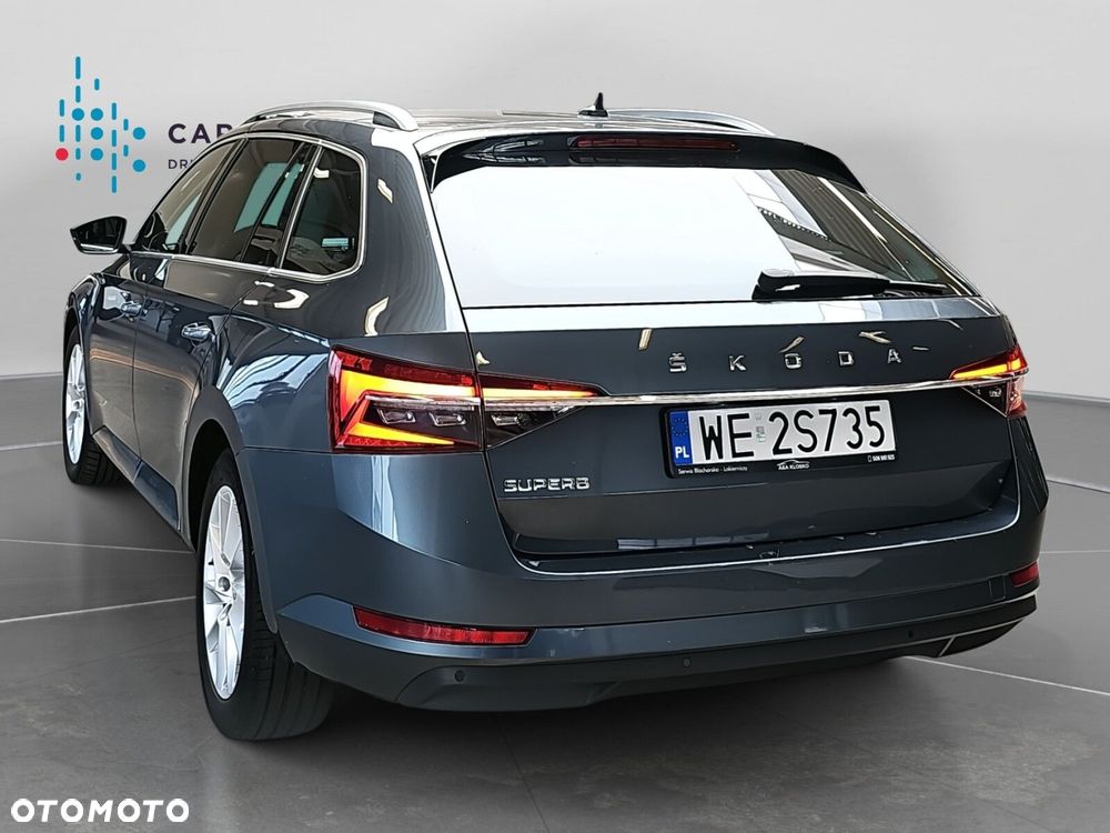 Skoda Superb 2.0 TDI SCR Ambition DSG - 28