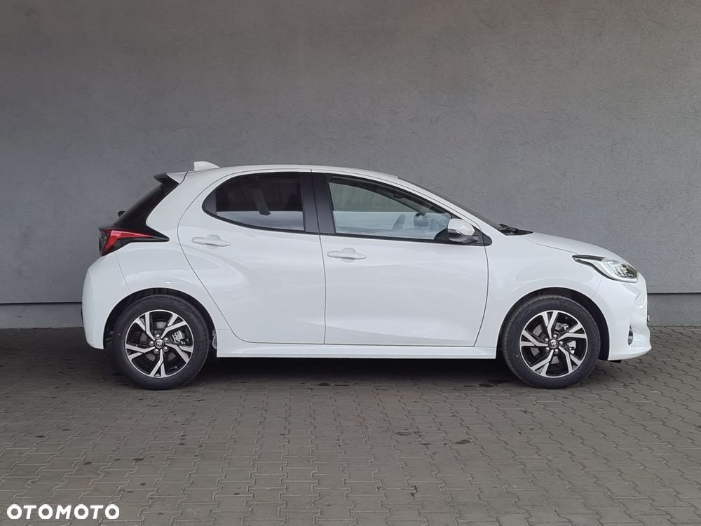 Toyota Yaris Hybrid 1.5 Style - 4