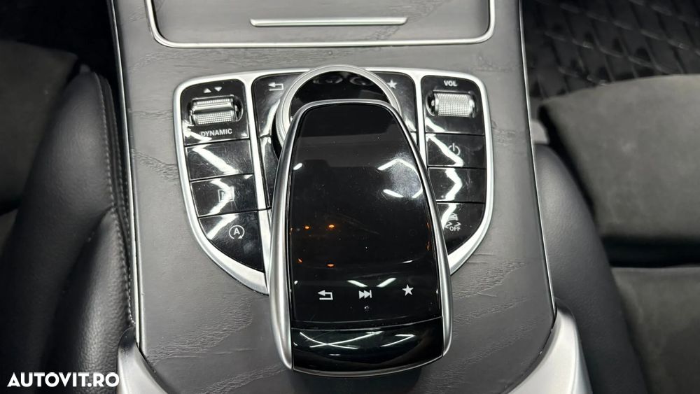 Mercedes-Benz GLC 250 d 4Matic 9G-TRONIC AMG Line - 16