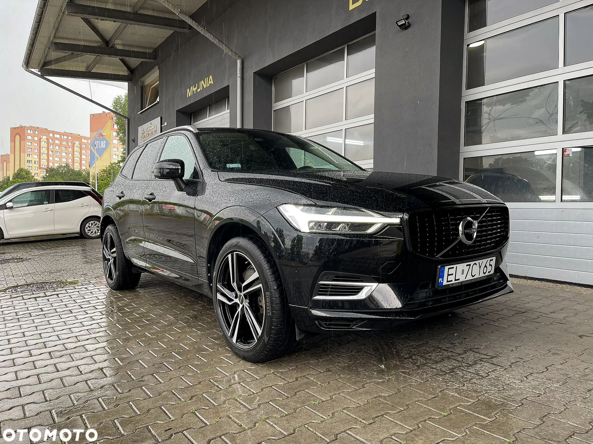 Volvo XC 60 T8 AWD Plug-In Hybrid Momentum Pro - 26